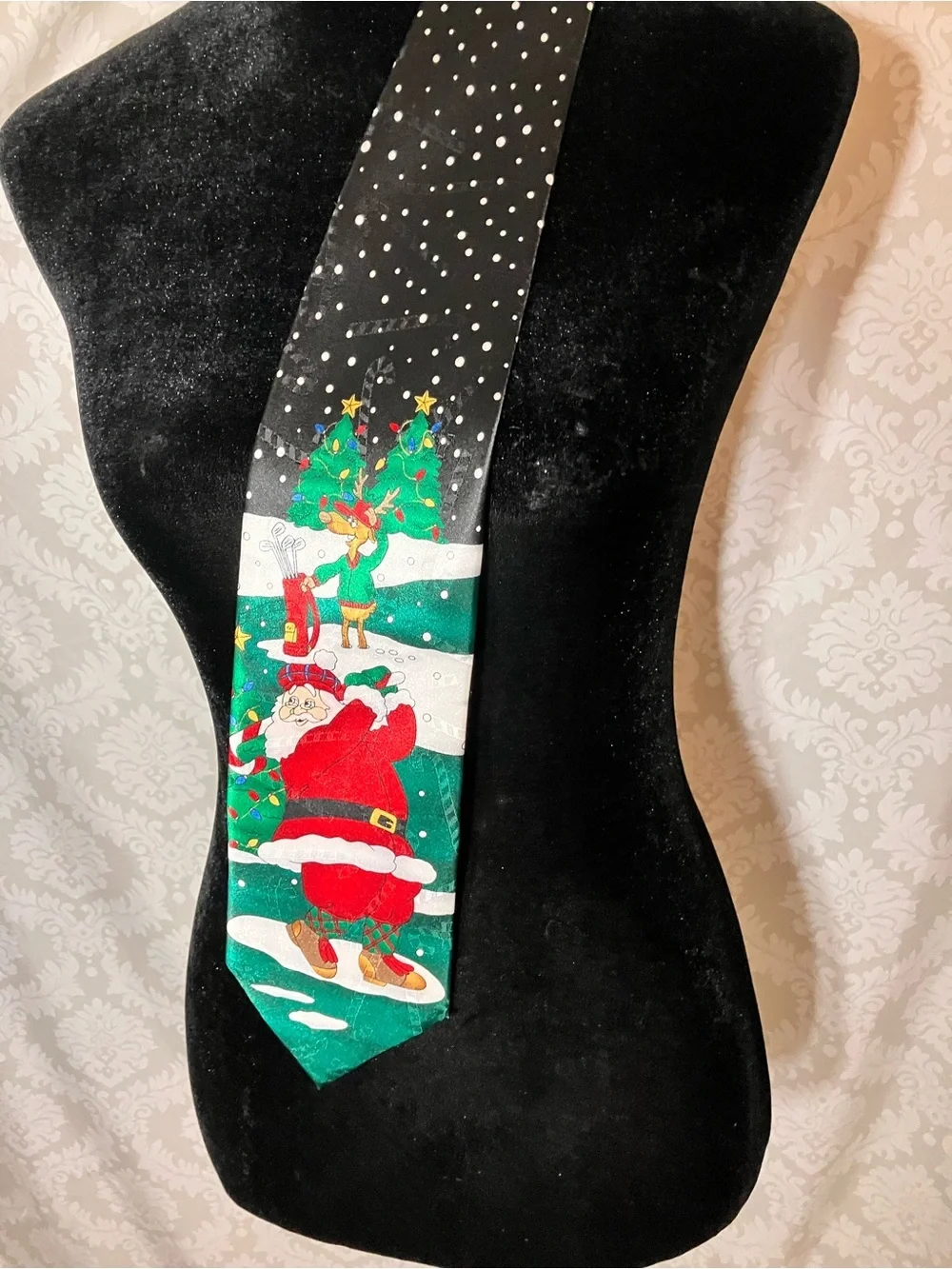 Yule Tie Greetings santa golfing